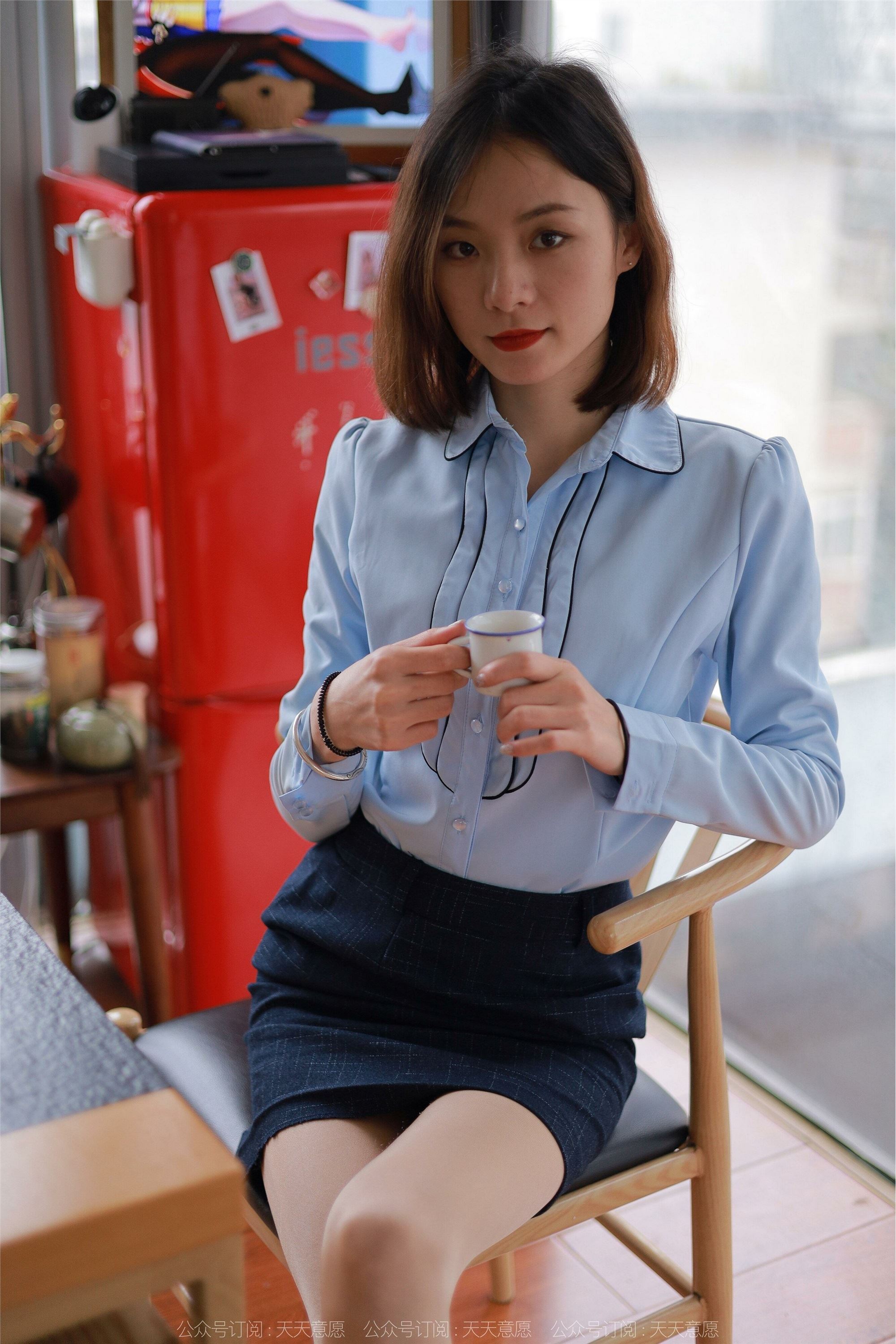 IESS异思趣向  2022.04.21 丝享家 1066：小六《美女搬砖》